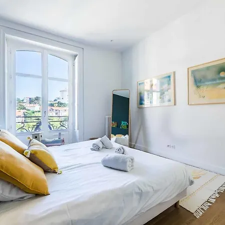 Apartment Indi, Rent A Design Close To Biarritz's Main Beach Biarritz